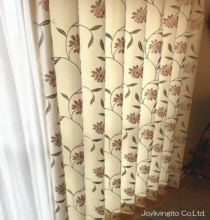 マナトレーディング2倍ヒダのオーダーカーテン納品（京都市内戸建て住宅）