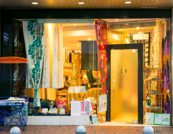 京都のカーテン専門店ジョイリビングイトオ