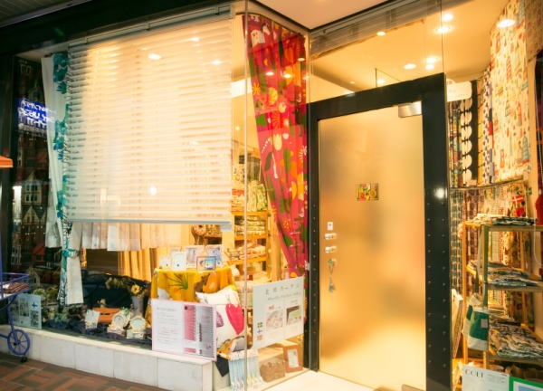京都のカーテン専門店ジョイリビングイトオ