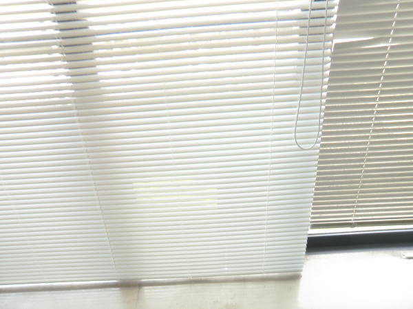 ベネシャンブラインド取り付け作業(京都)
