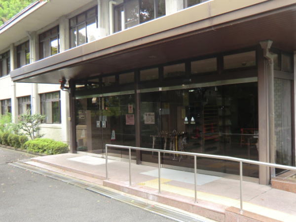 京都府長岡京市多世代交流ふれあいセンター